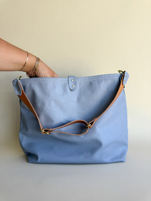 Wynonna Leather Tote Bag - Skyline Blue
