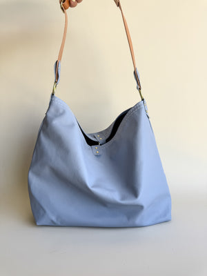 Wynonna Leather Tote Bag - Skyline Blue
