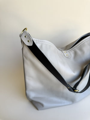 Wynonna Leather Tote Bag - Stone