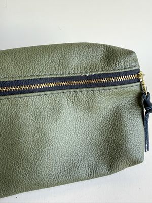 Shania Leather Sling Bag w/Strap - Kale ALMOST PERFECT