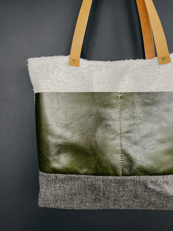 PBxMH Large Tote - Boucle/Green