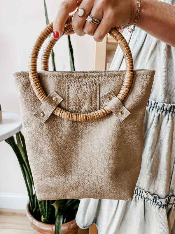 Cher Bucket Bag - Almond/Bamboo
